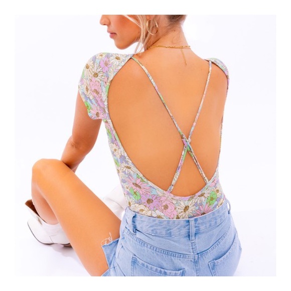 Spring Floral Bodysuit - Picture 5 of 5